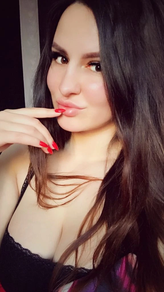 ARINA – Estonian escort in Beirut — 19 / 20