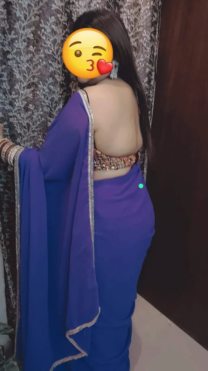 Independent bhabhi cam show – Indian adult performer in New Delhi — 17 / 30