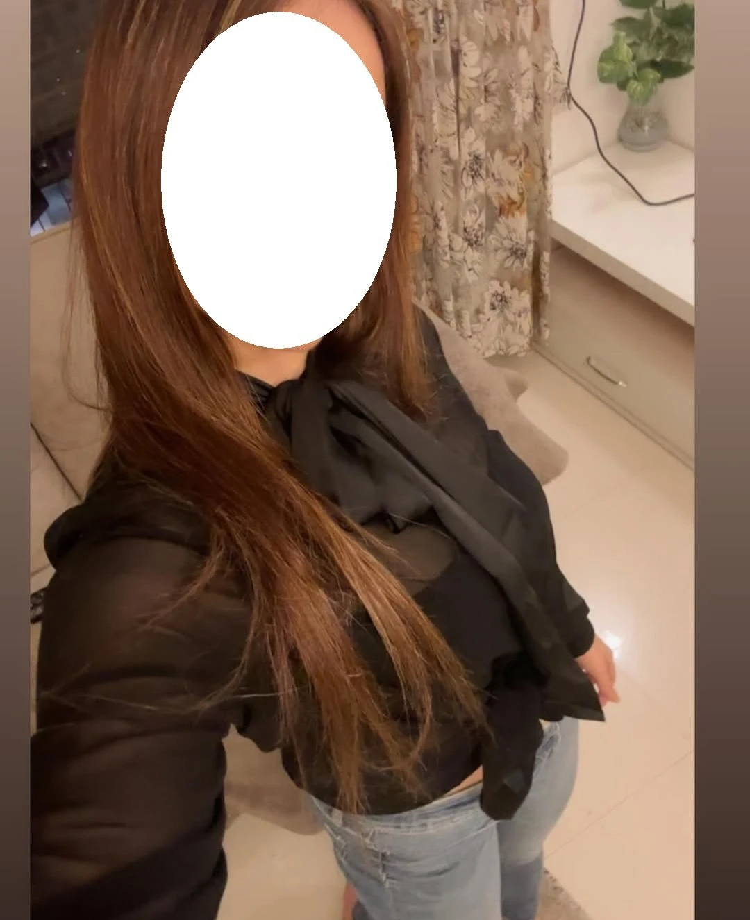 Naina – Indian escort in Noida — 24 / 30