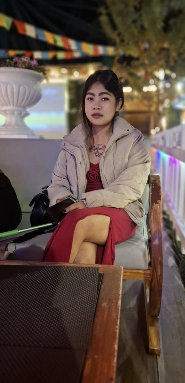 Escort Model Aahna, Kathmandu Velley – Nepalese escort in Kathmandu — 2 / 3