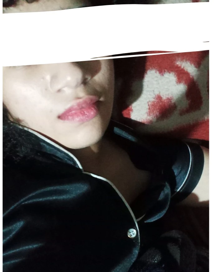 Gold – Indian escort in Kolkata — 1 / 4