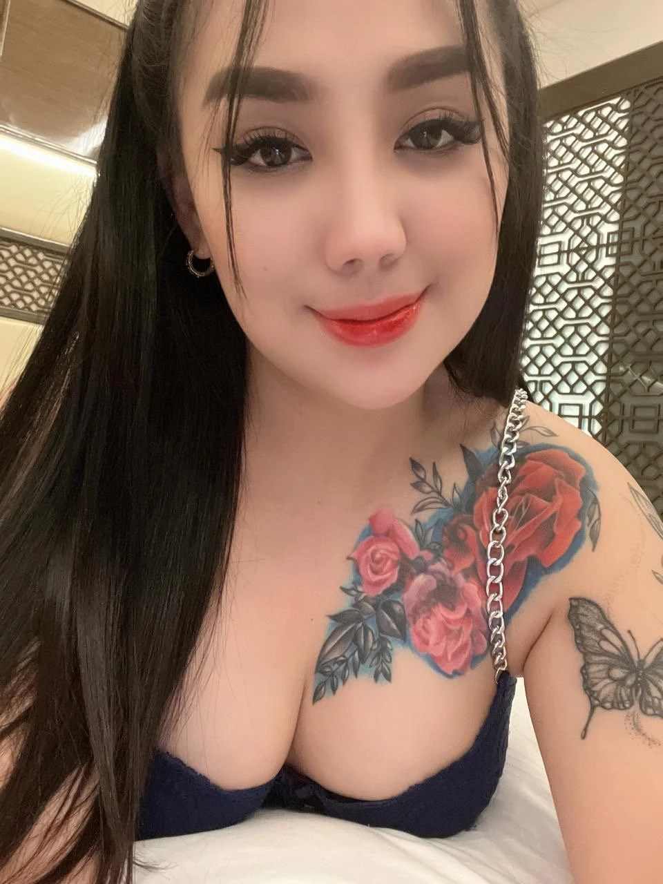 Jiwoo – South Korean escort in Mumbai — 6 / 10