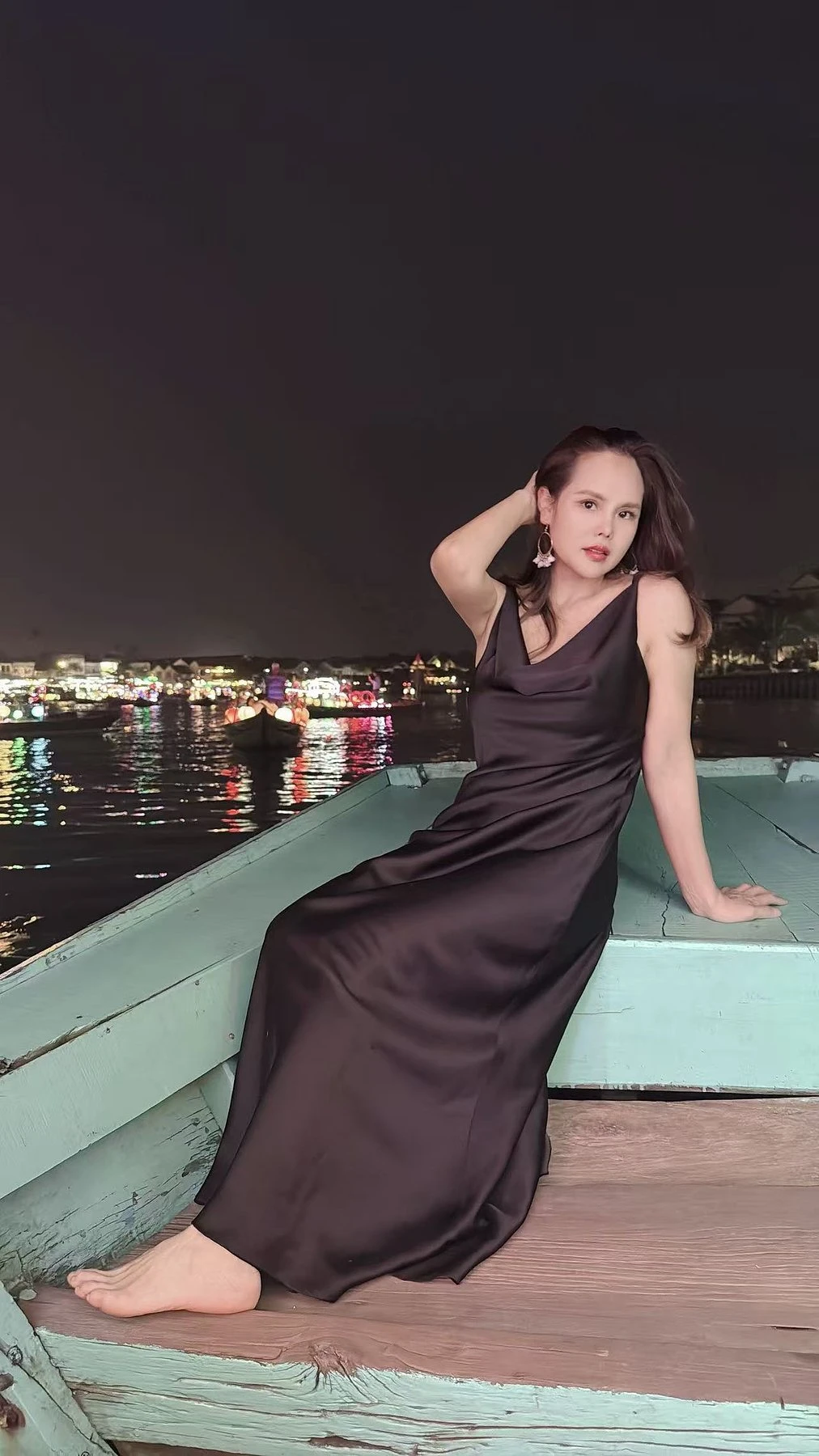 Vivian – Vietnamese escort in Hanoi — 4 / 6