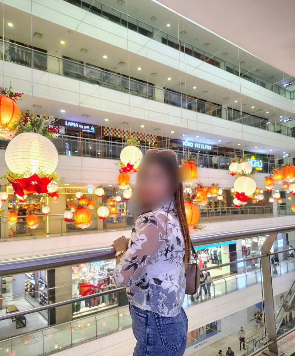 22 | Slim | Independent |Real – Indian escort in Guwahati — 7 / 14