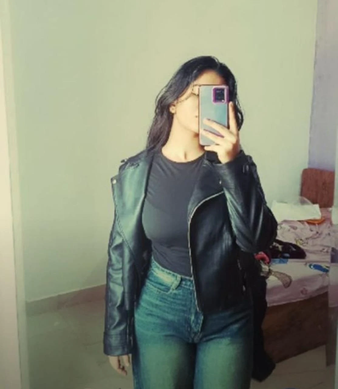 Incall service in Delhi – Indian escort in New Delhi — 1 / 2