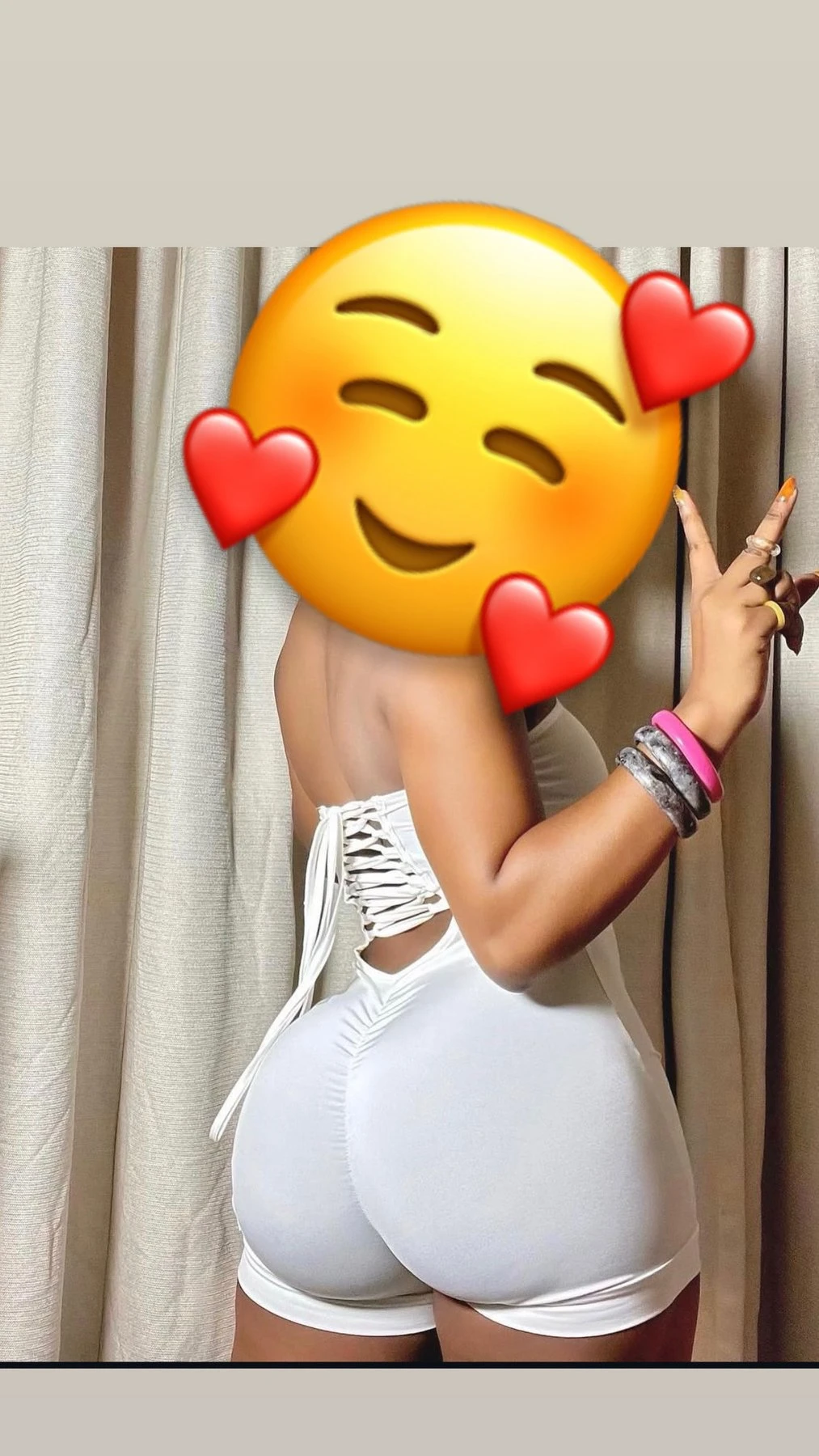 Wetpur – South African escort in Noida — 3 / 5