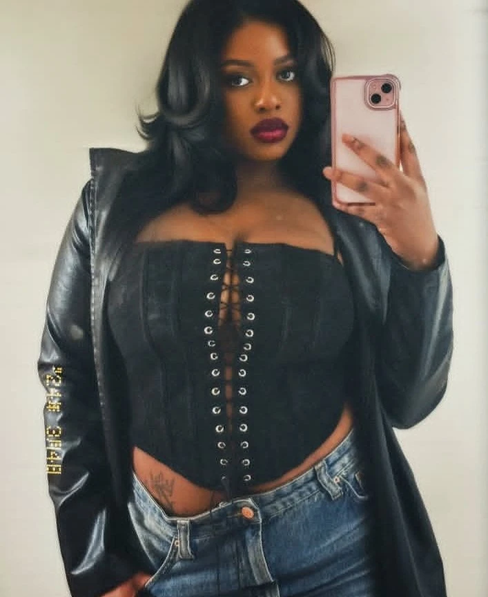 Bella – South African escort in New Delhi — 3 / 6