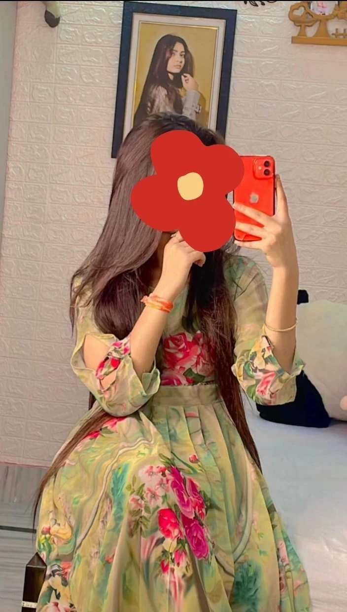 Shruti Khanna, Call-Girls (Place Avail) – Indian escort in New Delhi — 2 / 7