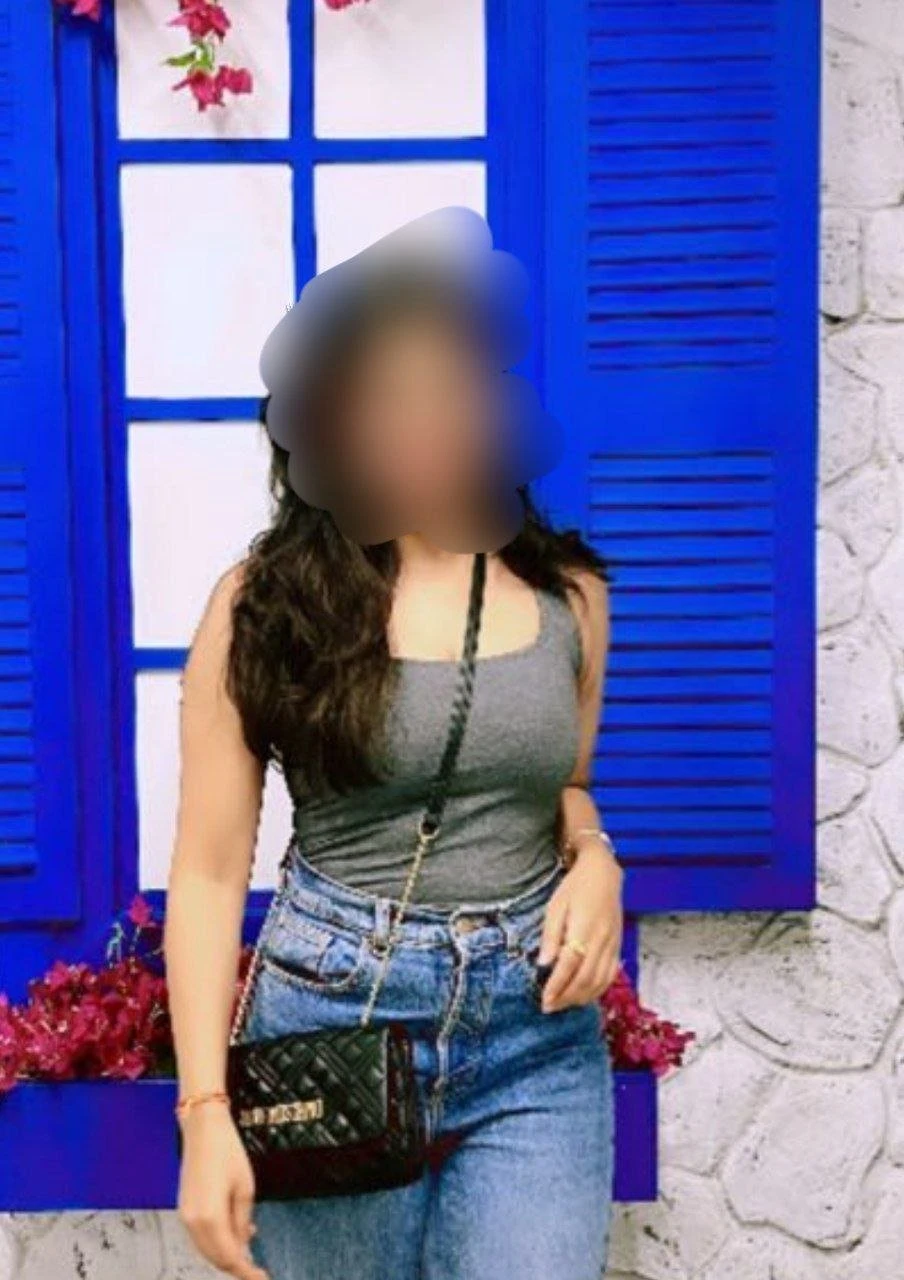 Gazal – Indian escort in Noida — 2 / 11