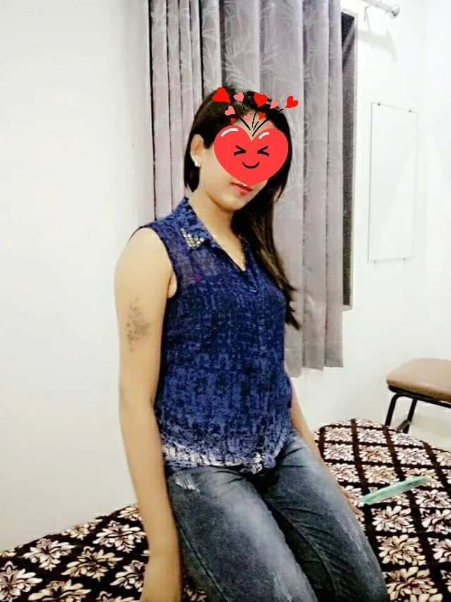 Mannat – Indian escort in Mumbai — 2 / 6