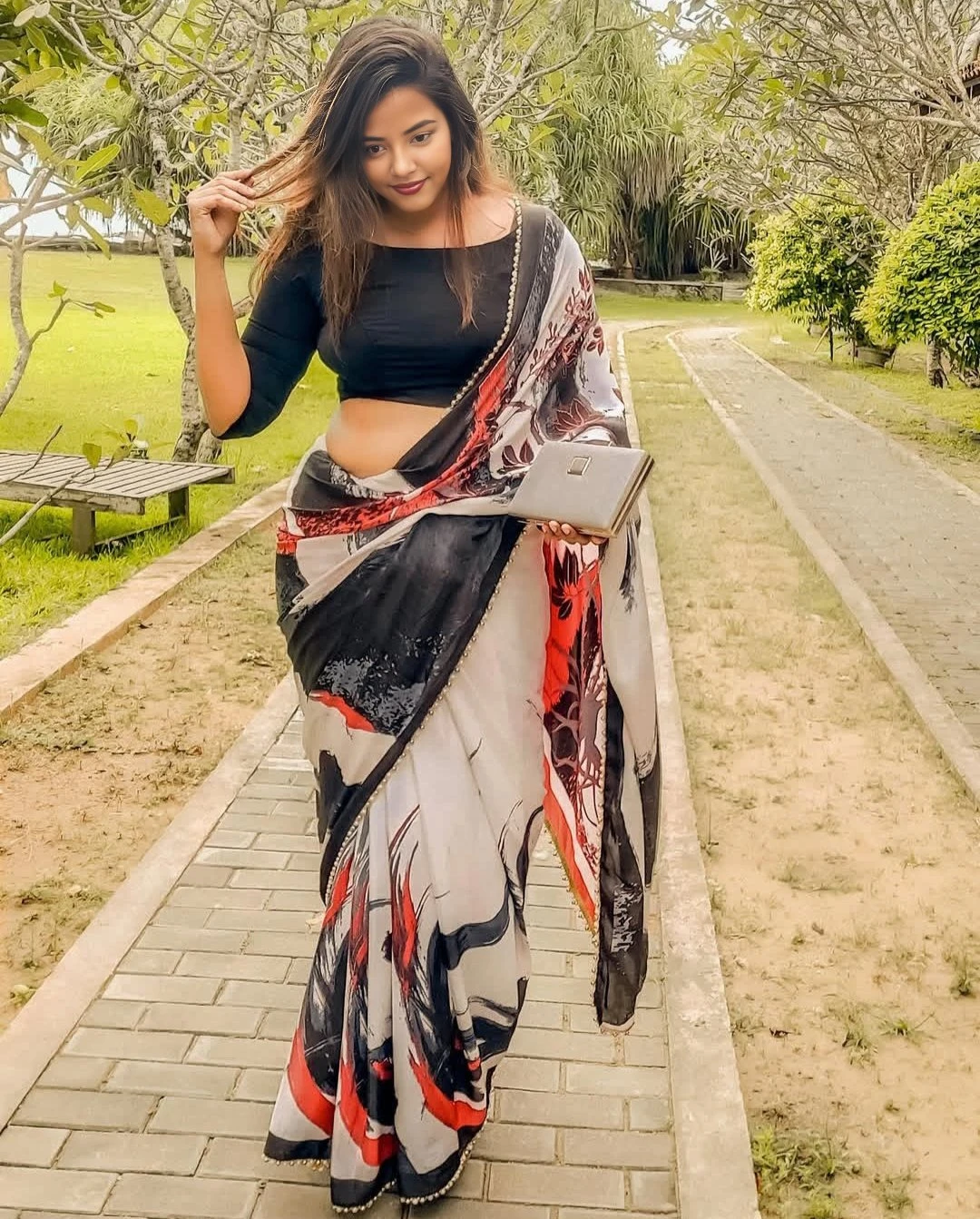 Independent (Cam🥀meet) Niharika – Indian escort in Hyderabad, Escort, Hyderabad