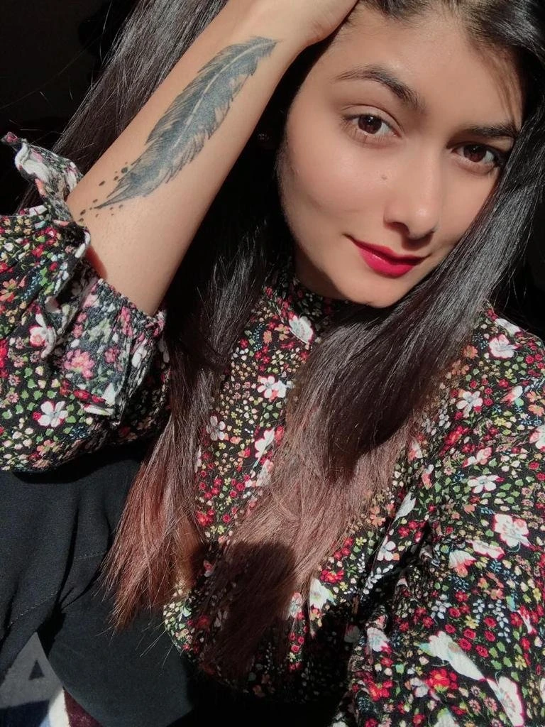 Dayna Angle – Indian escort in New Delhi — 2 / 7