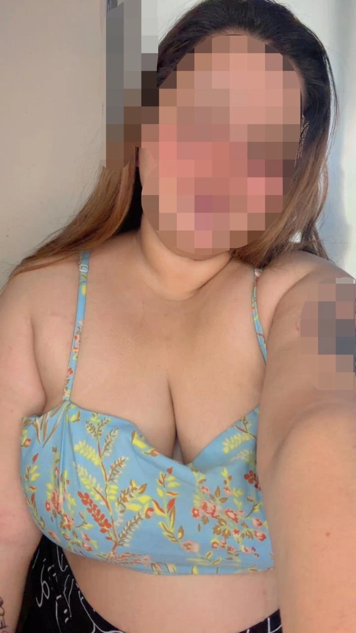 Manisha — Soft Curves, Dark Desires – Indian escort in Mumbai — 18 / 19