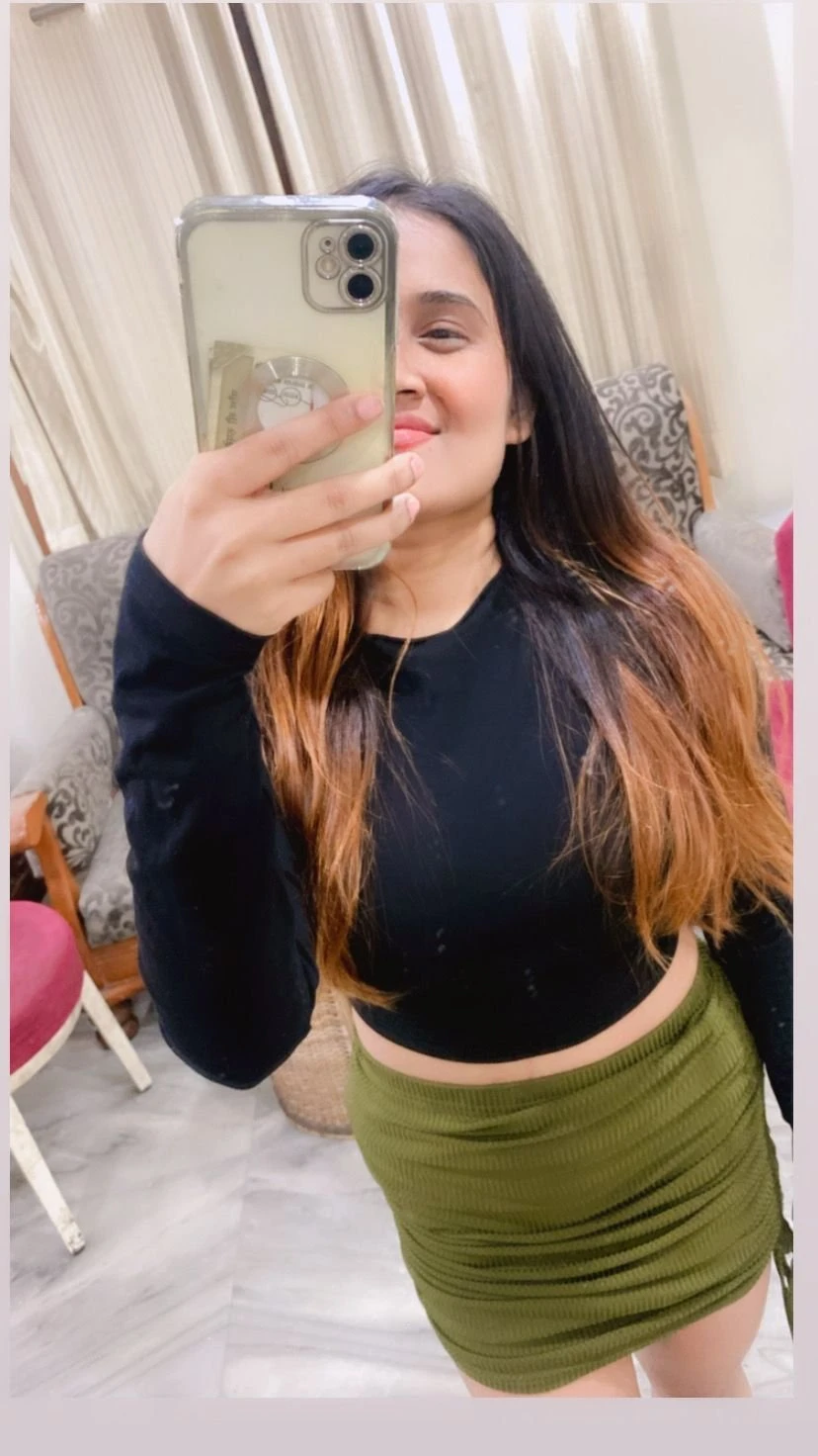 Reena Escorts – Indian escort in Hyderabad — 5 / 14