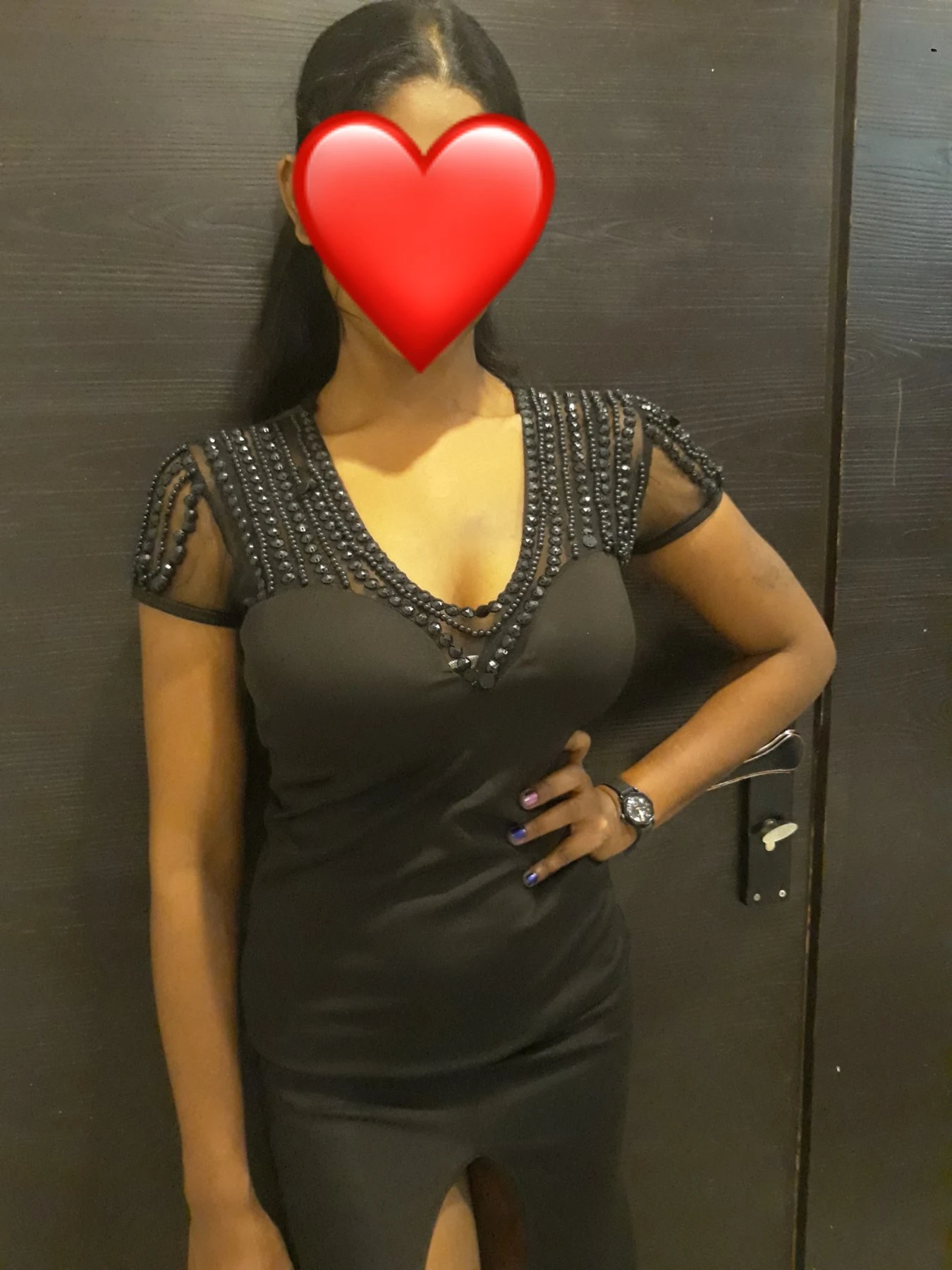 Real Meet and Cam Show – Indian escort in Nagpur — 5 / 9