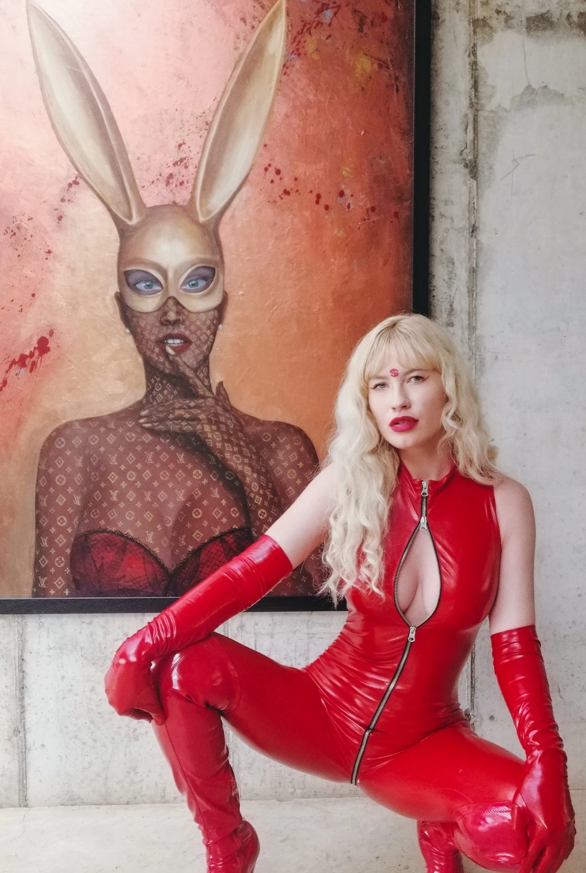 Hypnotic Natalie – Romanian dominatrix in Bucharest — 19 / 25