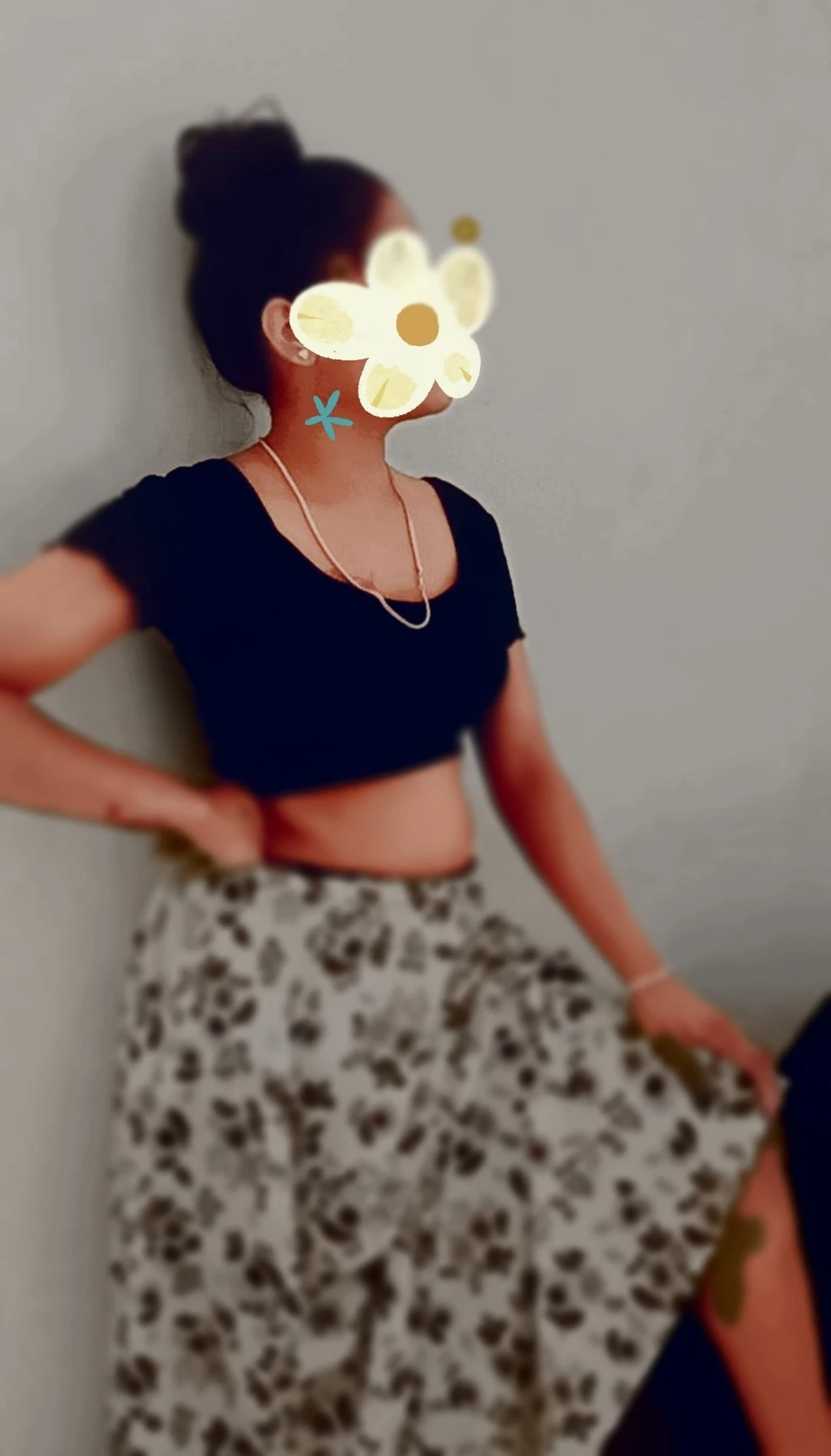 Anjali – Sri Lankan escort in Colombo — 2 / 5