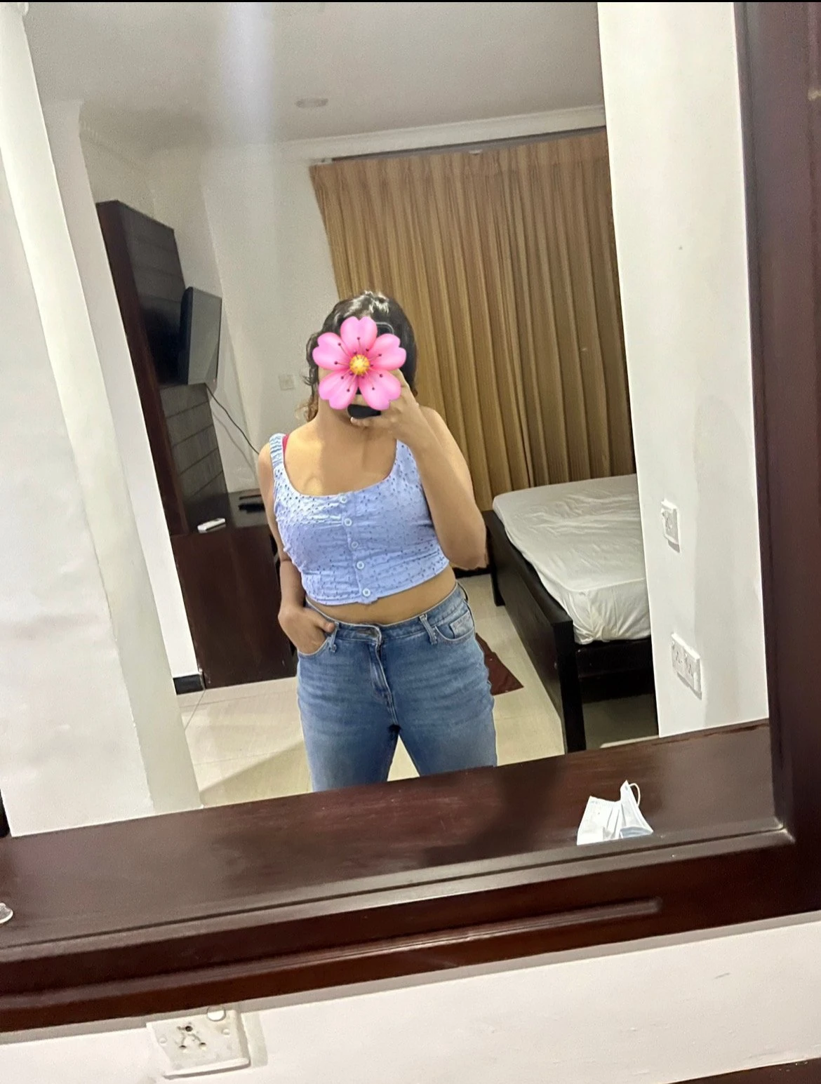 Shanu Sri Lankan – Sri Lankan escort in Chennai — 3 / 4