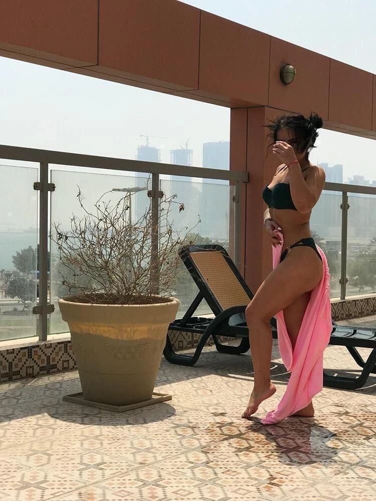 Amirä – Filipino escort in Maldives — 2 / 11