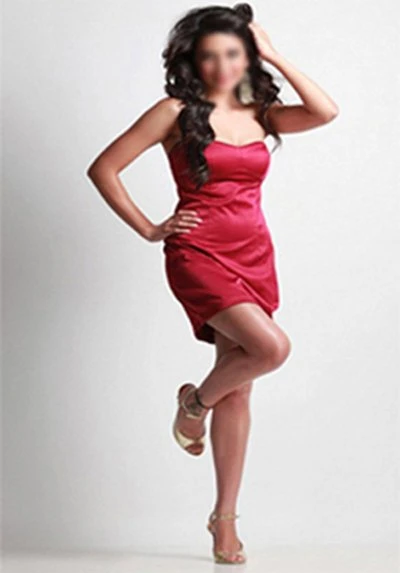 Mehak Sharma – Indian escort in Hyderabad — 1 / 2
