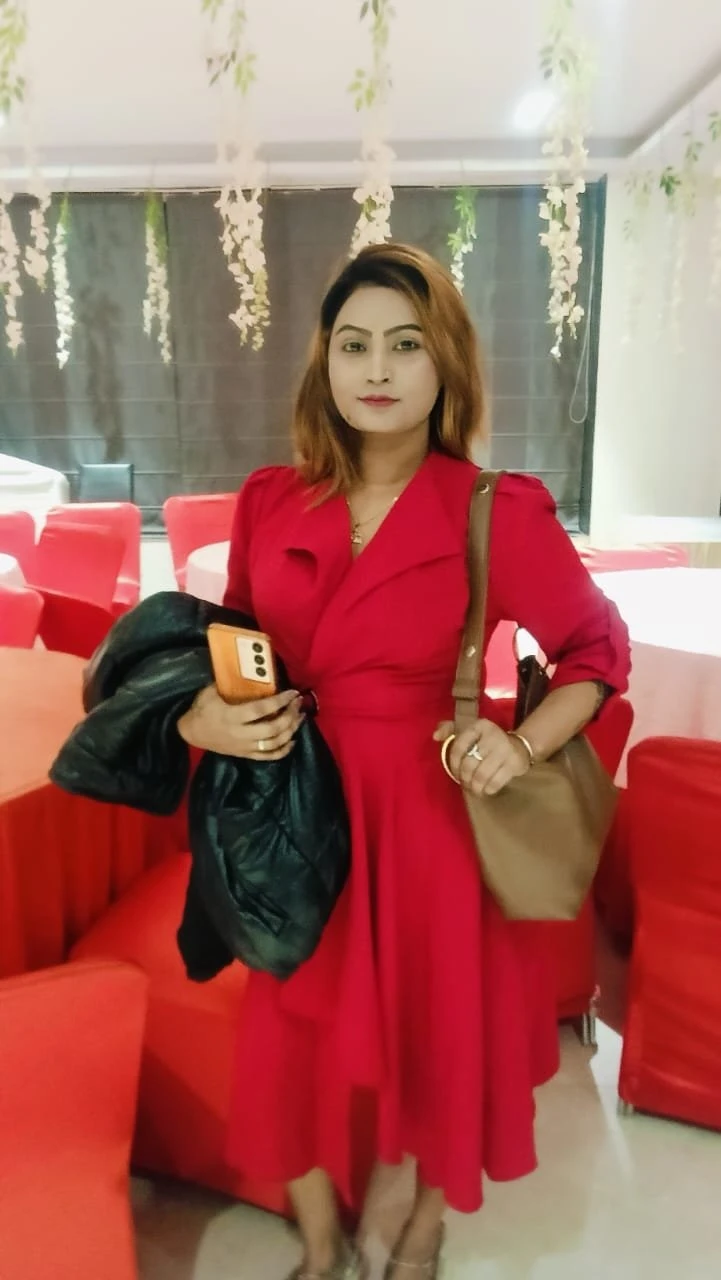 Khushi Saw – Indian escort in Kolkata — 2 / 5