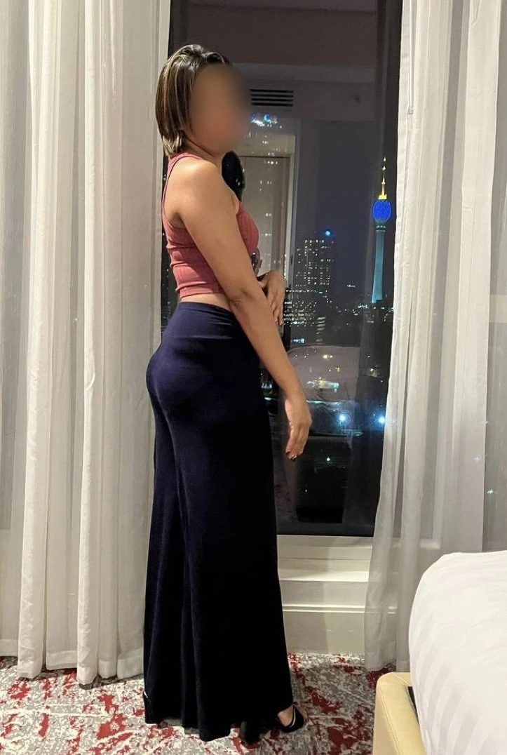 Rebecca GFE Independent Meets/ cam – Sri Lankan escort in Colombo — 15 / 31