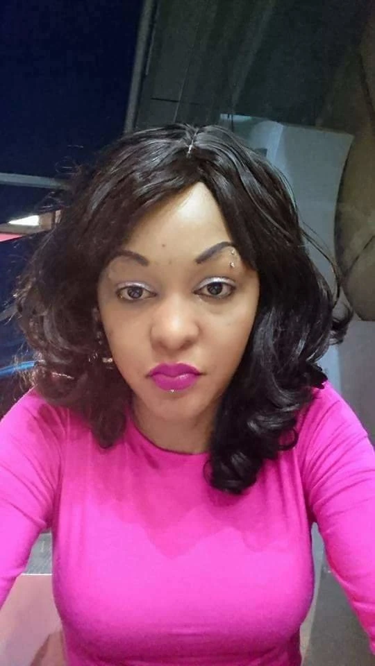 Red❤ – Rwandan escort in New Delhi — 7 / 9