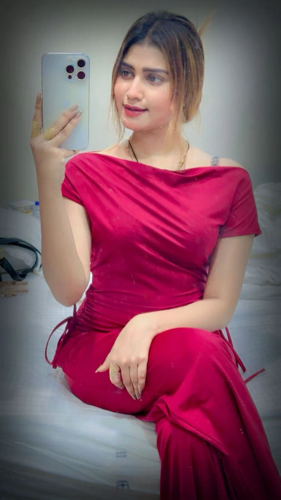 Top Class Vadapalani Arumbakkam Nungamba – escort in Chennai — 4 / 5