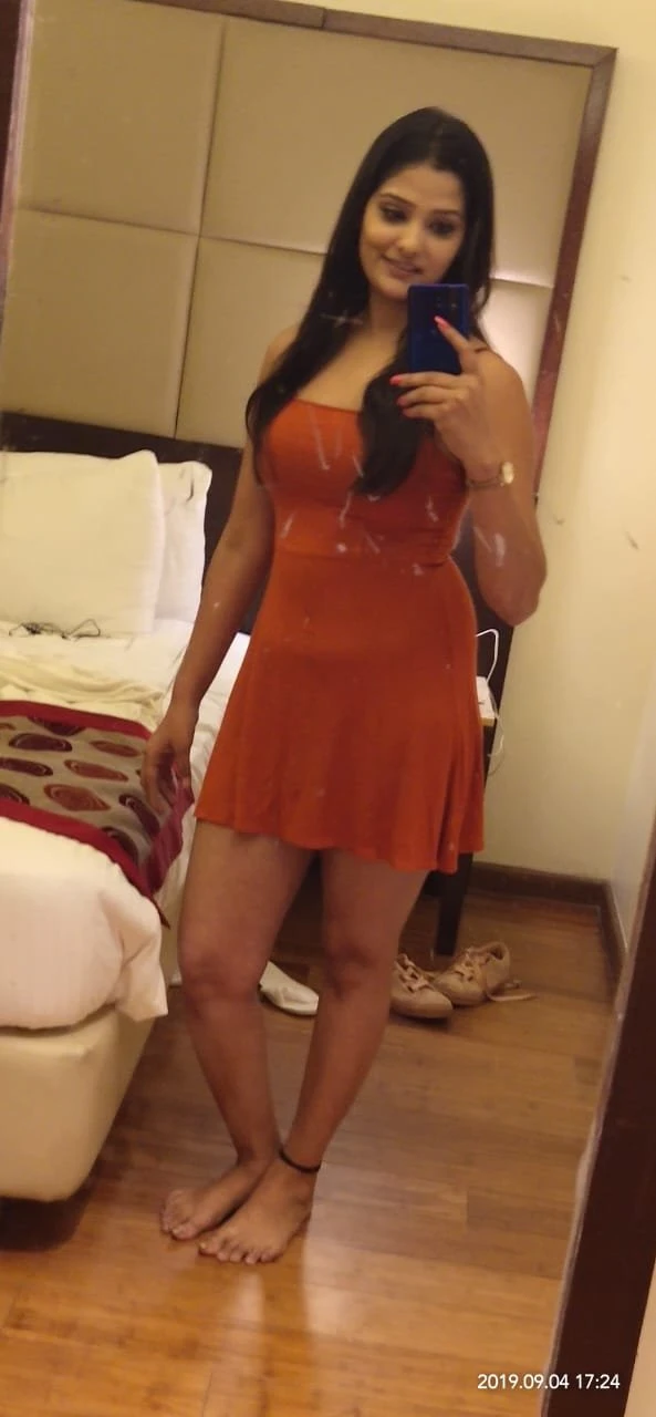 Rishi Singh – Indian escort in Mumbai — 2 / 4
