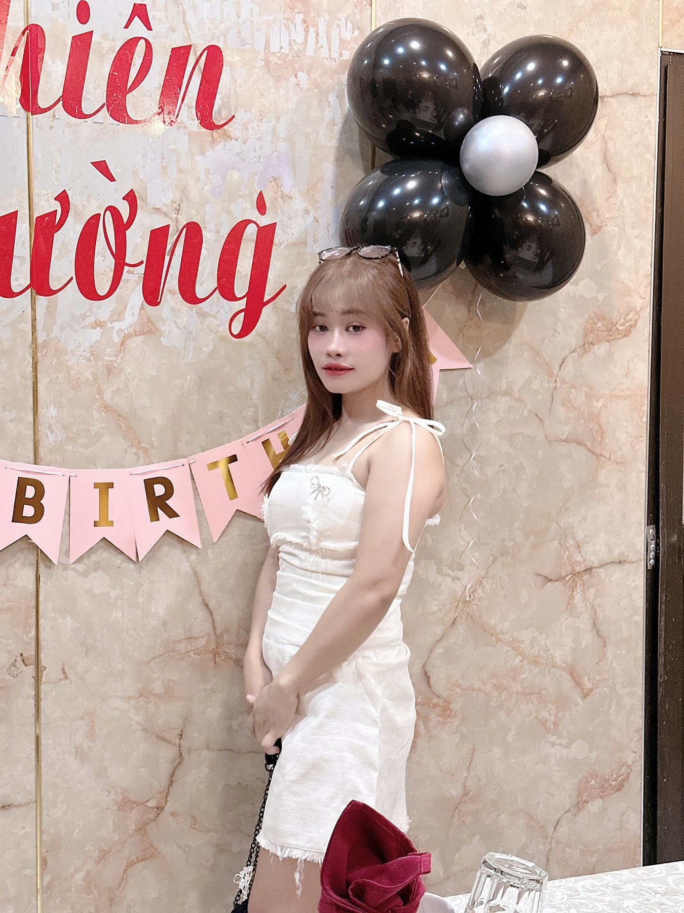 Cutie Yumie – Vietnamese escort in Ho Chi Minh City — 5 / 8