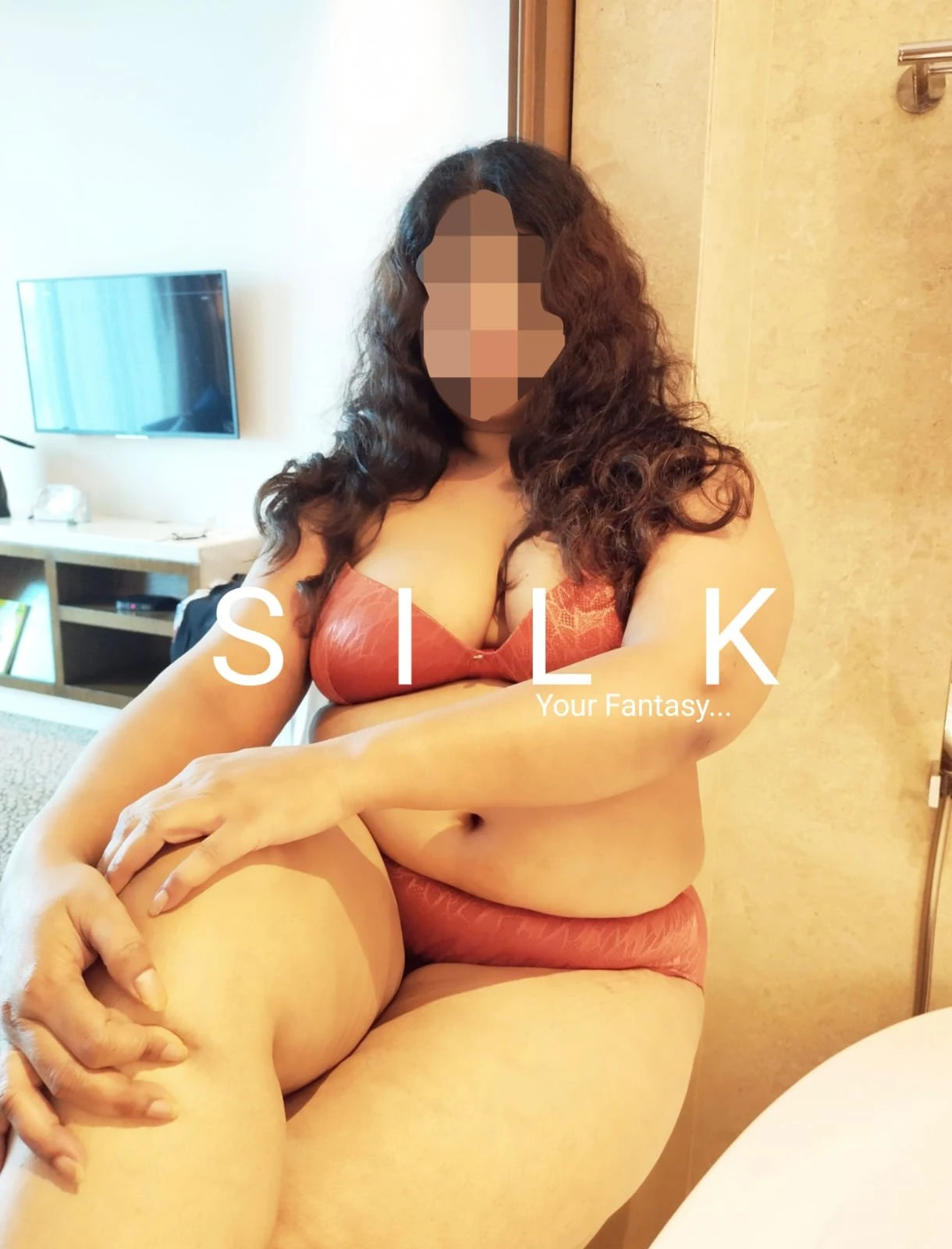 Silk - BBW High Profile Model Indpndt – Indian escort in New Delhi — 10 / 14