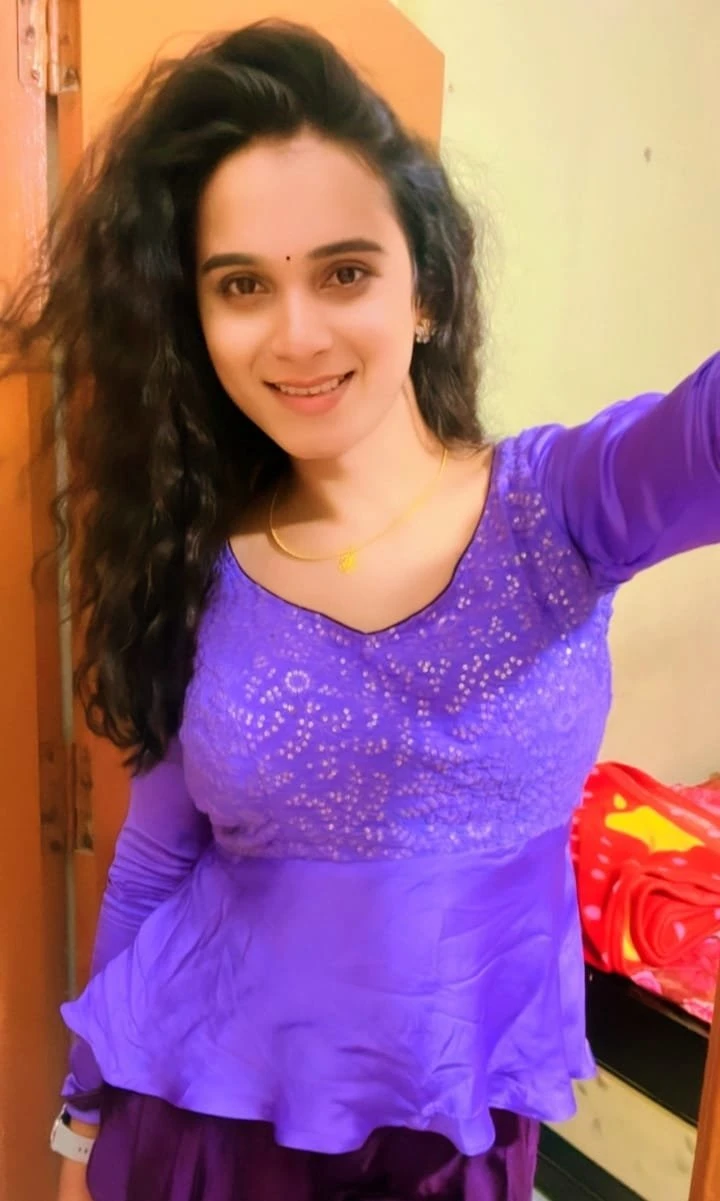 Varsha Independent Call Girl in Hyd – Indian escort in Hyderabad, Escort, Hyderabad