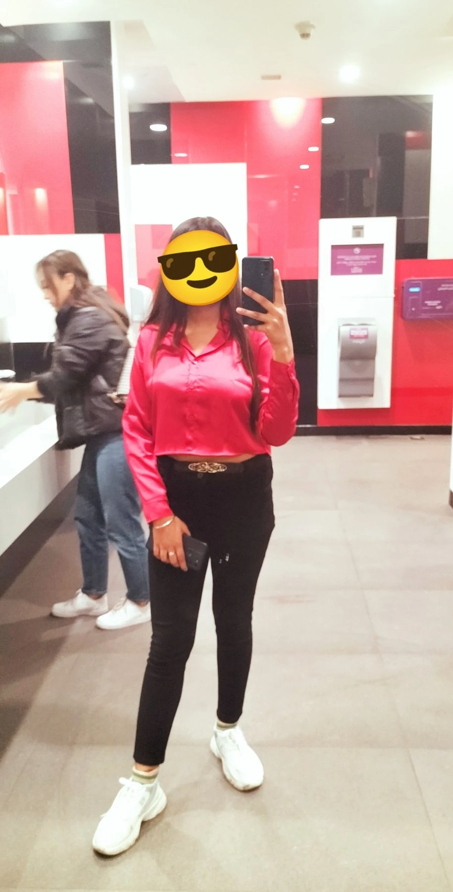 Tanya College Girl (Independent) – Indian escort in New Delhi — 4 / 8