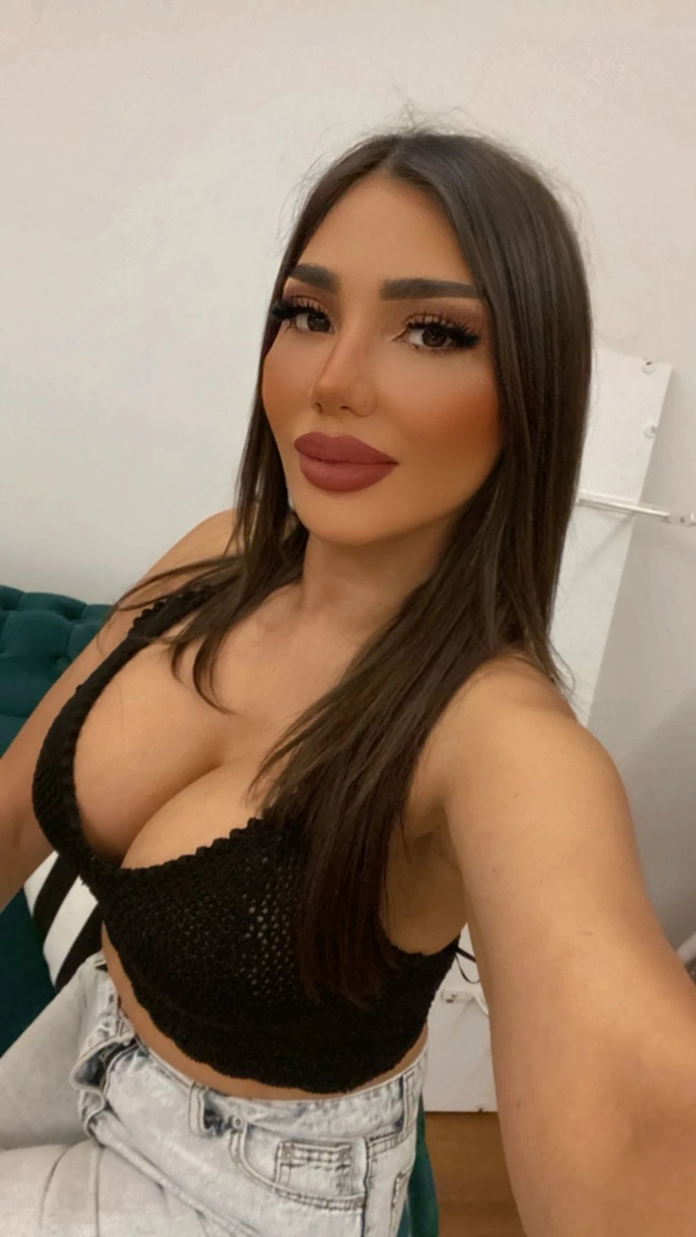 Hazel – Turkish escort in Budva — 2 / 5