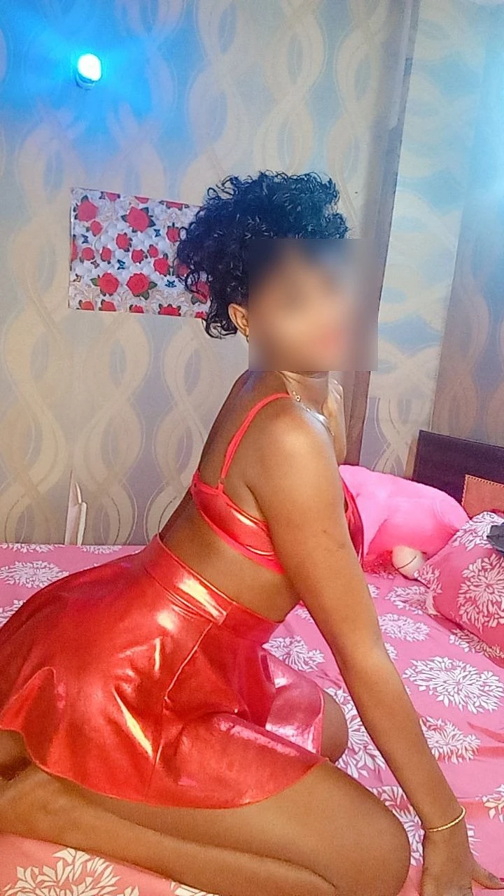 Poller Lin, From South Africa 🇿🇦 – South African escort in New Delhi — 5 / 8