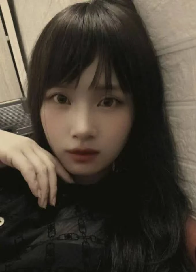 Linlin – Vietnamese escort in Hanoi — 2 / 5
