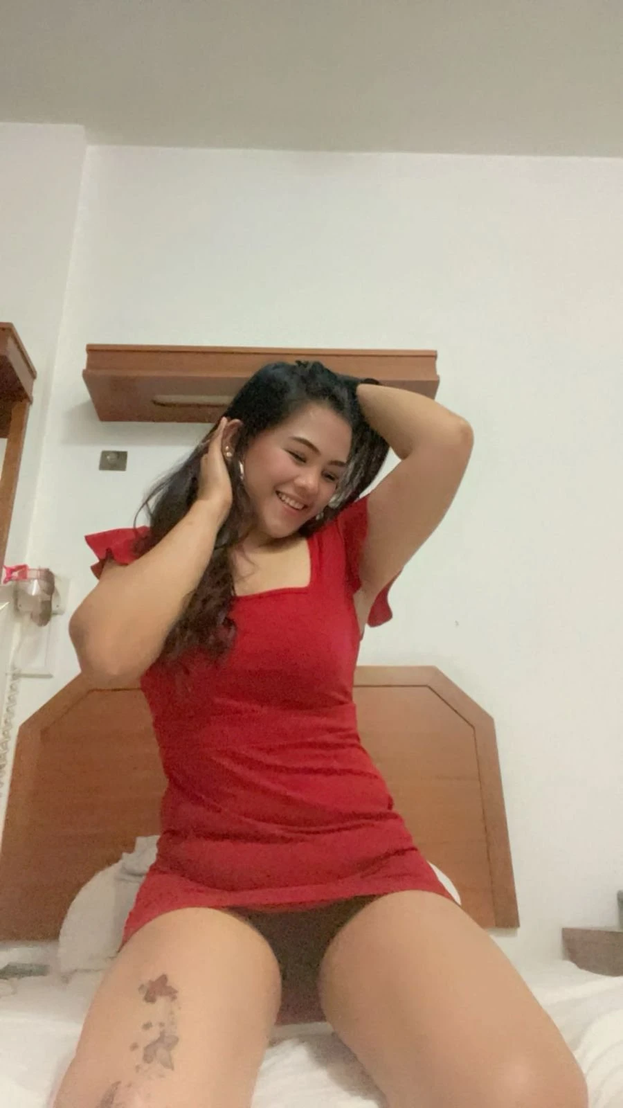 Alma – Filipino escort in Maldives — 4 / 5