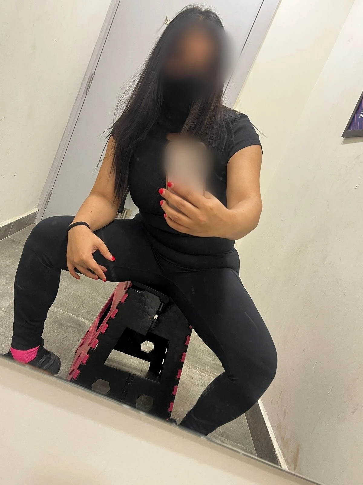 Adulterous Whore : breed me bhenchod – Indian escort in New Delhi — 4 / 7