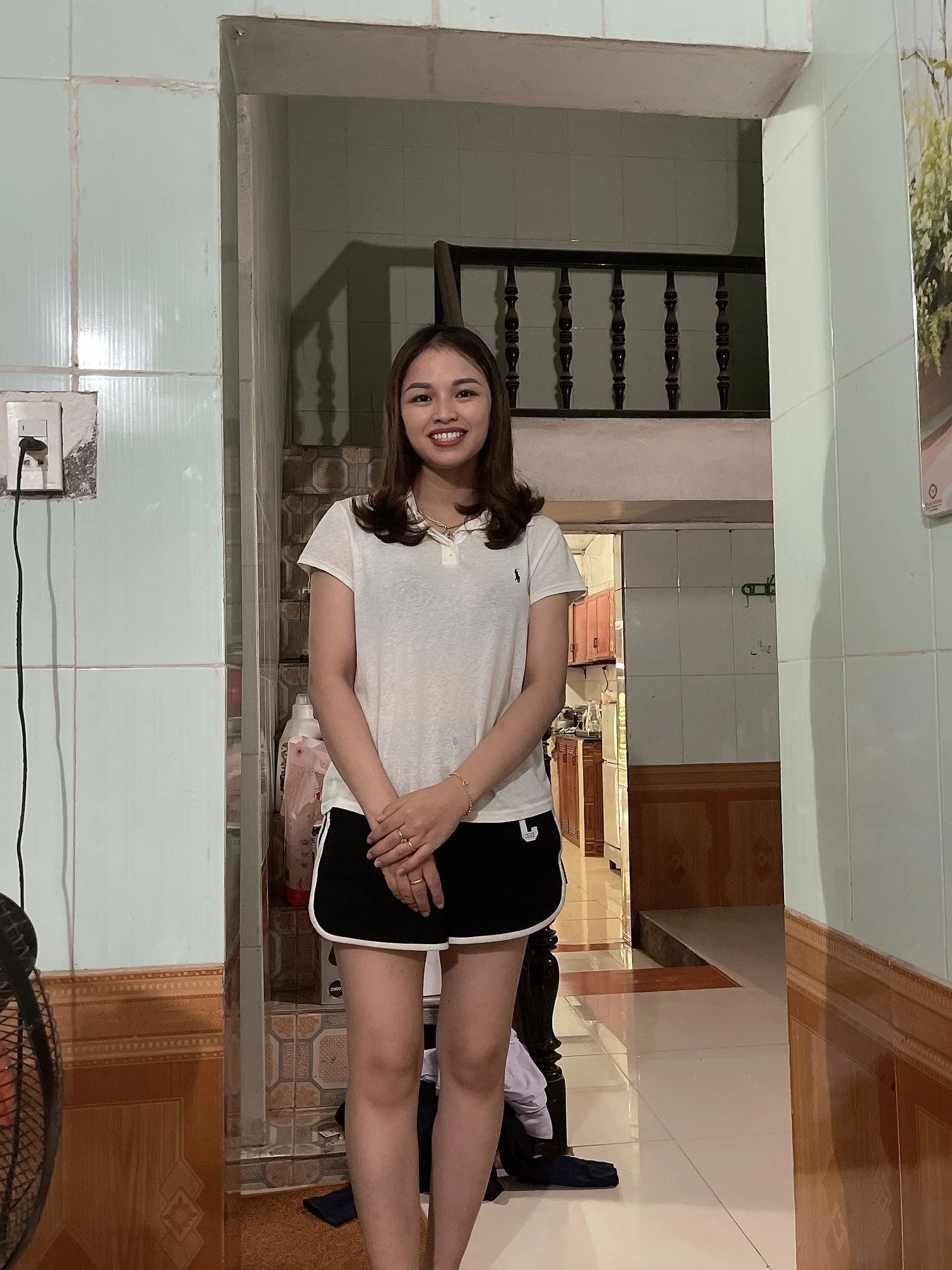 Lisa – Filipino escort in Can Tho — 4 / 5