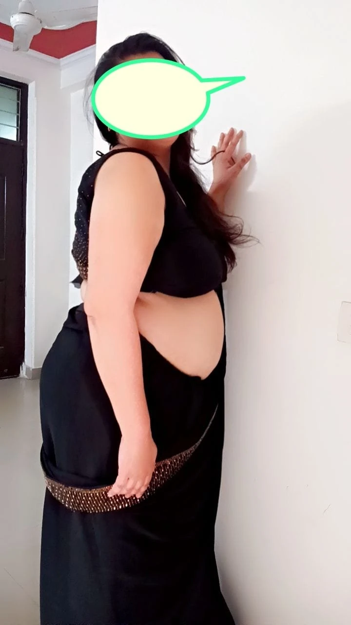 Minu Bhabhi Alone Here – Indian escort in New Delhi — 4 / 5