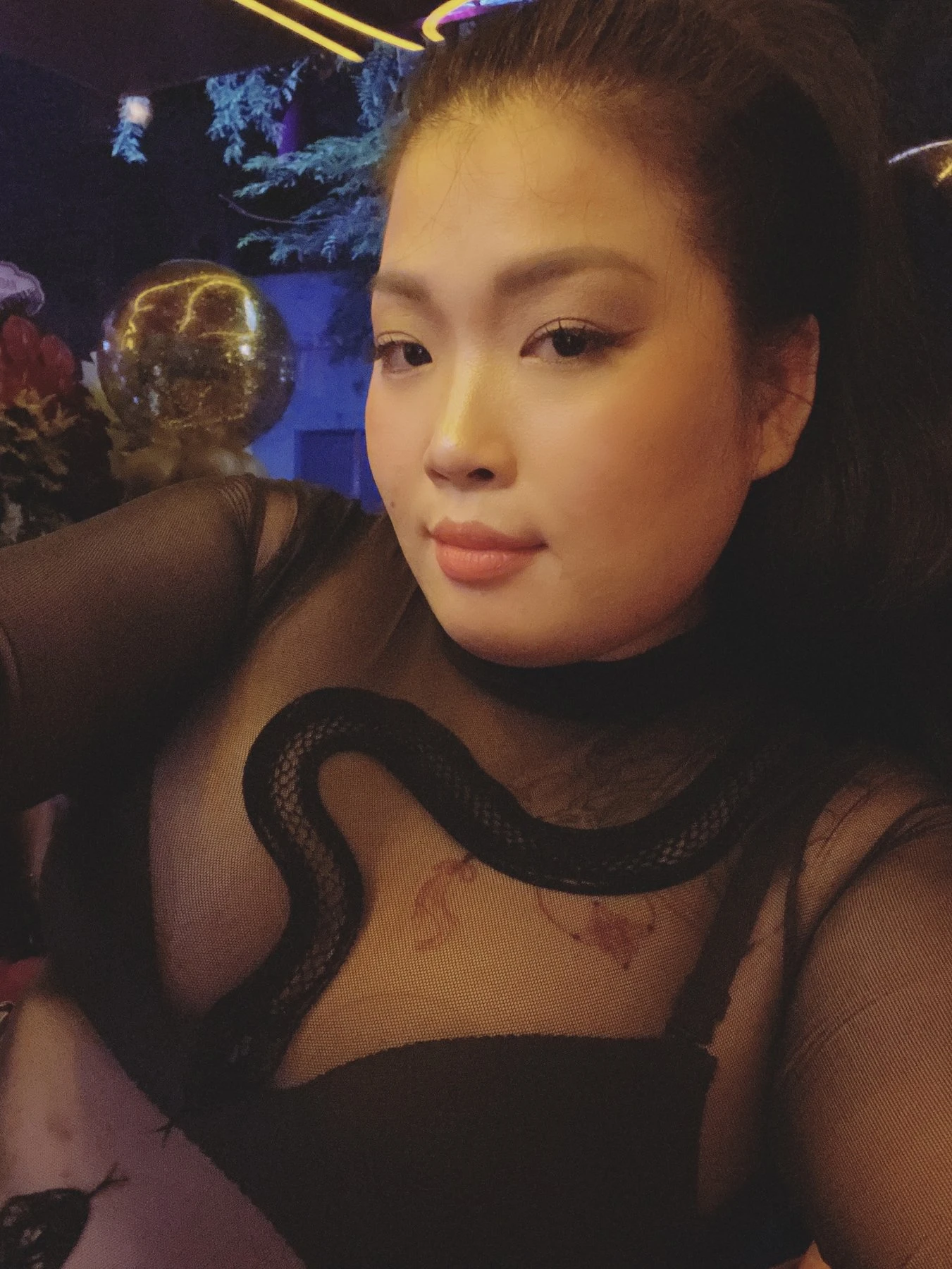 Anna92 – Vietnamese escort in Ho Chi Minh City — 3 / 7