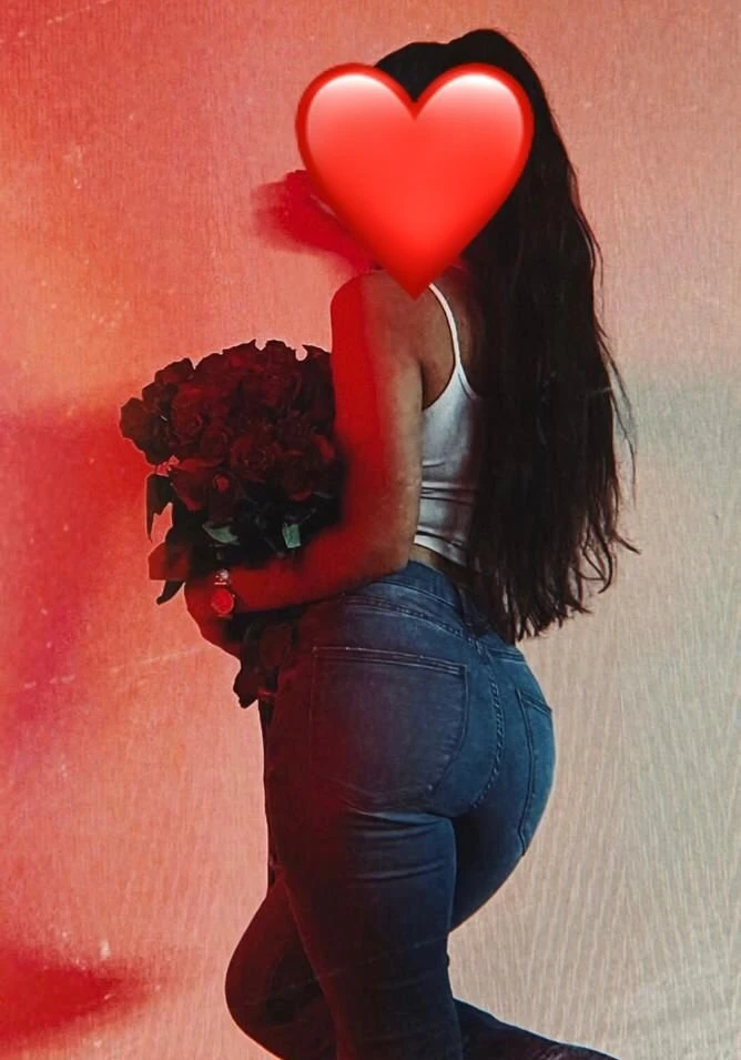 Sexiest Couple – Indian escort in Mumbai — 2 / 4
