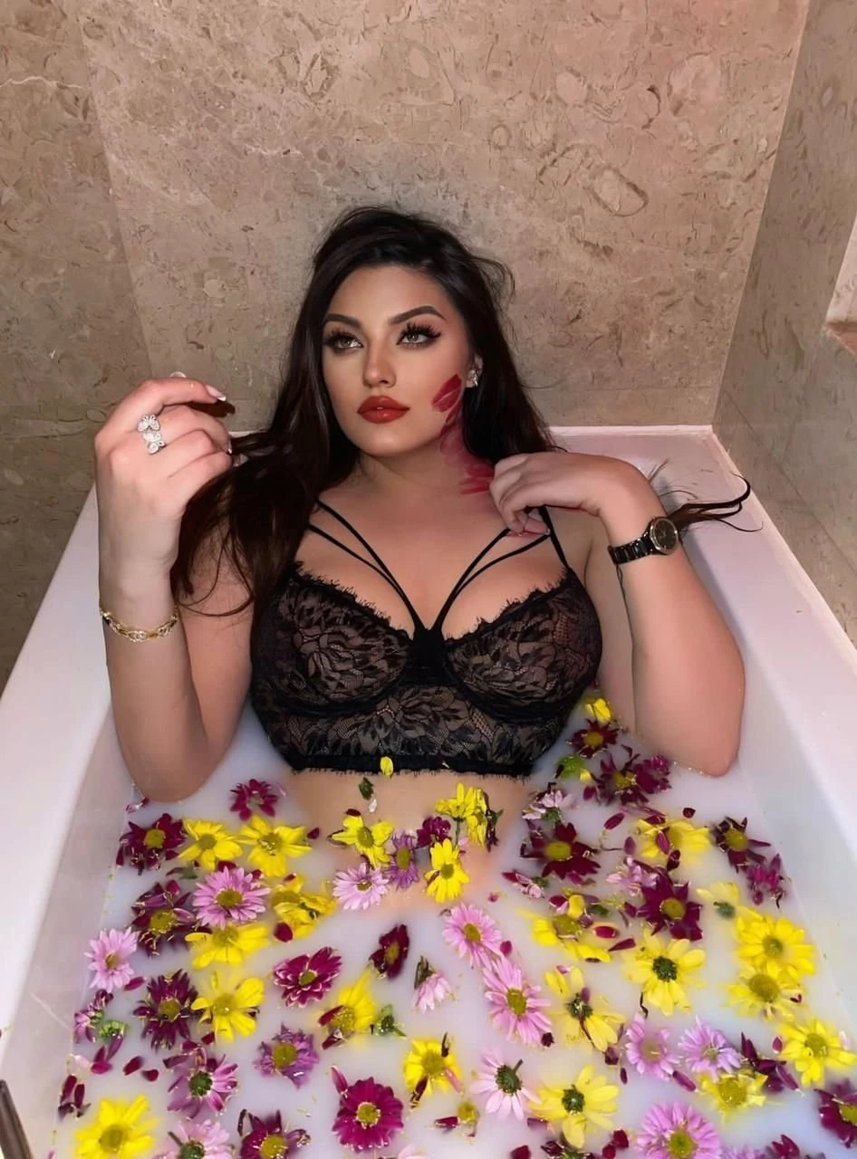 HELGA ❤ 21 Y.O. – Estonian escort in Beirut — 11 / 12