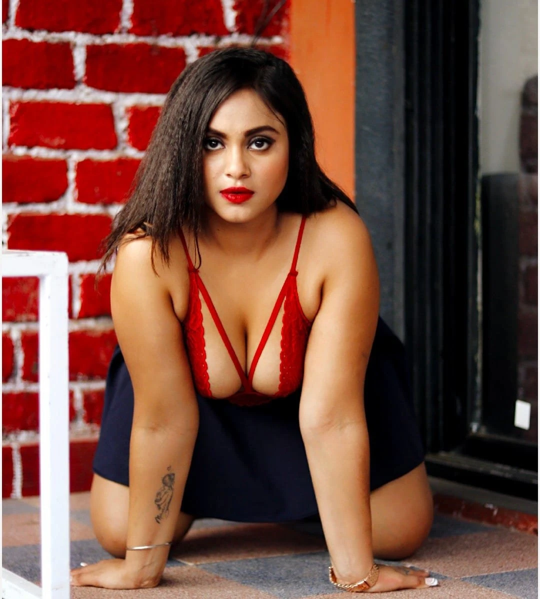 Deepika – Indian escort in Kolkata — 5 / 6