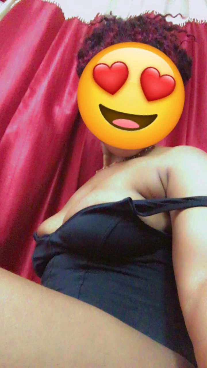 Sally – South African escort in Kolkata — 4 / 7