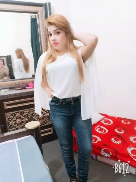 Saima – Pakistani escort in Lahore — 5 / 7