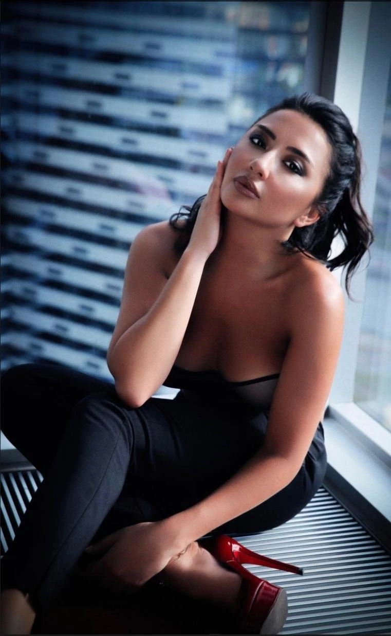 Yana Real Photo – Russian escort in Ho Chi Minh City — 3 / 7