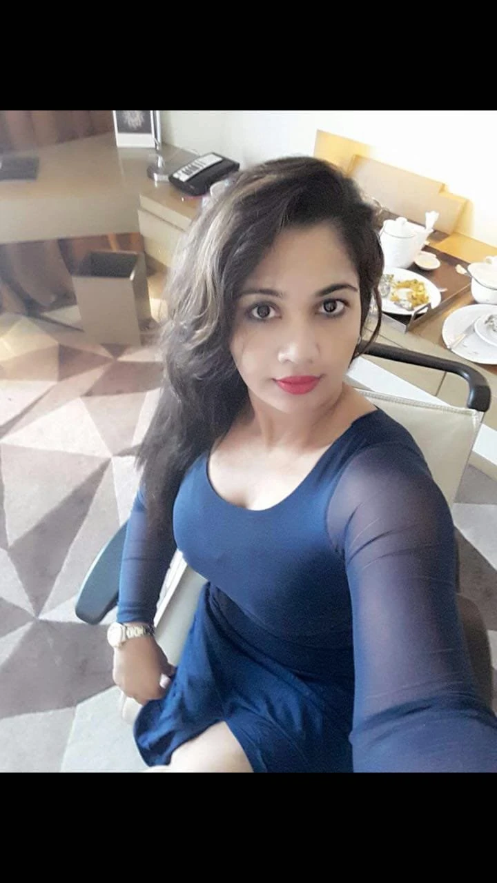 Kajal Singh – Indian escort in Mumbai — 2 / 5