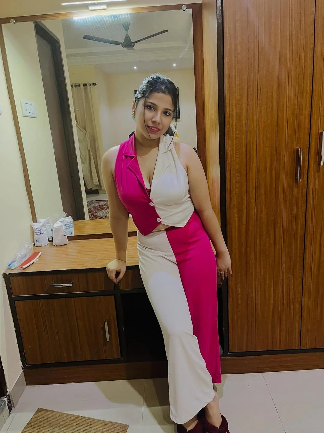 Pihu – Indian escort in Kolhapur, Escort, Kolhapur