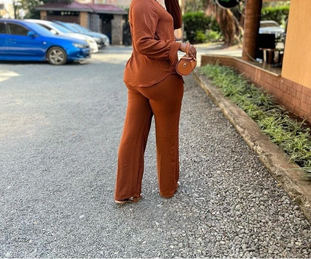 Kelly – South African escort in Jaipur — 2 / 7